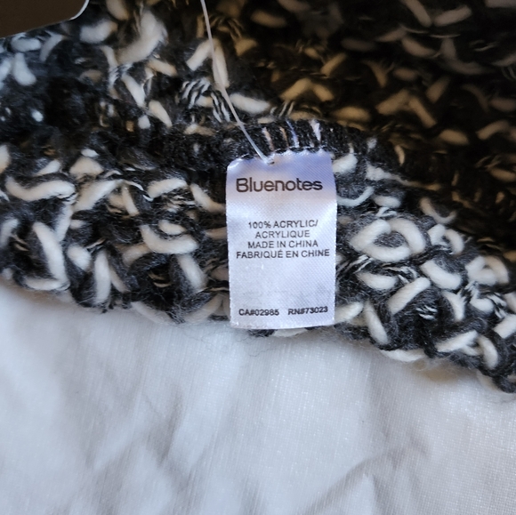 NWT Bluenotes Neck Scarf - Picture 3 of 6
